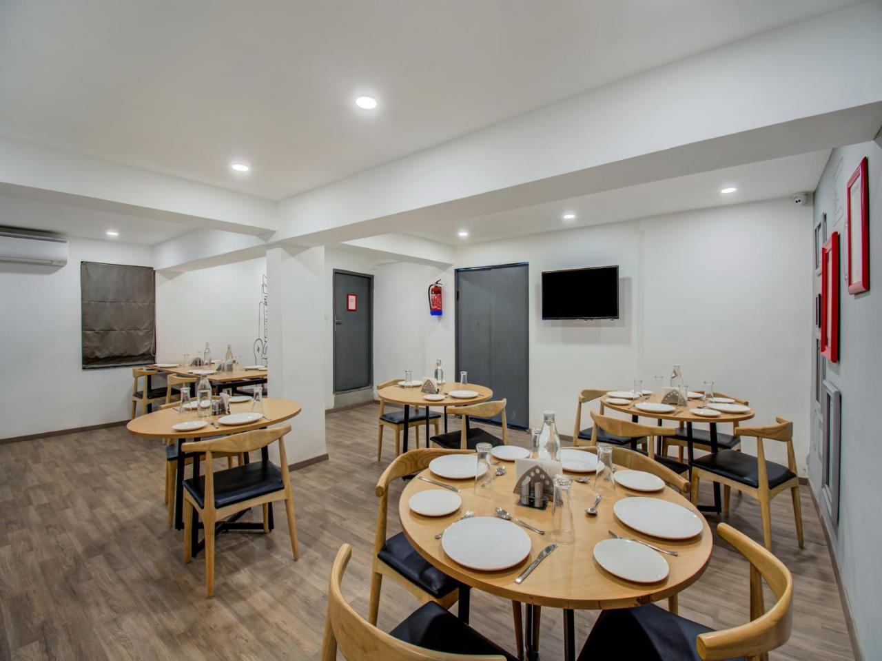 Hotel Oyo Townhouse 66 Nagpur Station Ca Road Exterior foto